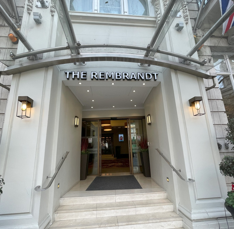 Révolutionner l&#039;industrie hôtelière avec les unités de ventilo-convecteurs DecoQT de Biddle – Hôtel Rembrandt Londres